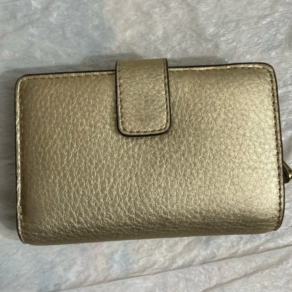 Michael kors gold leather wallet